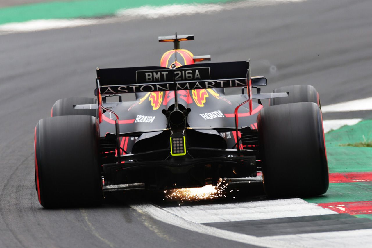 Болид вид сзади